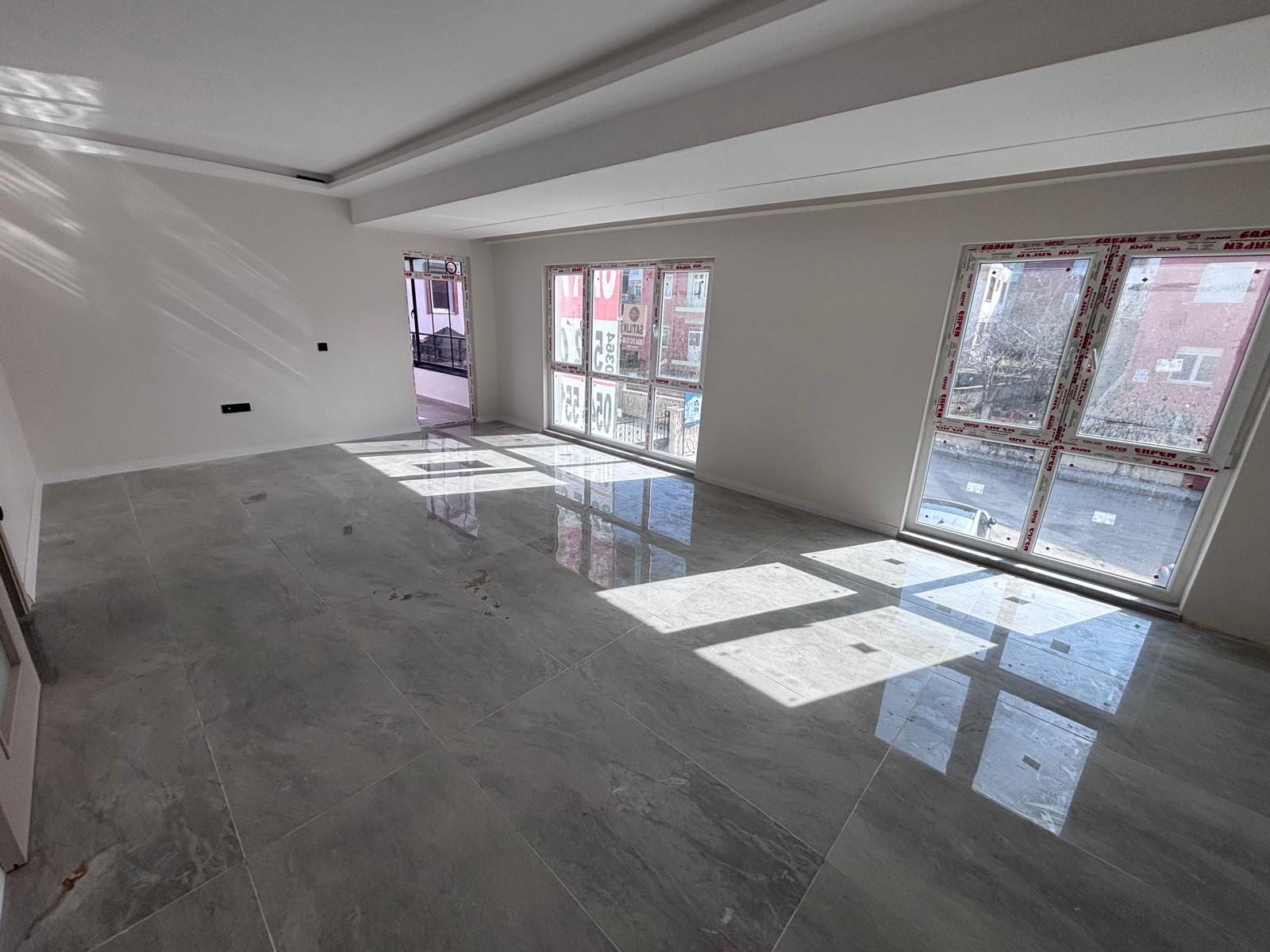 Bahçelievler Cumartesi Pazarı Yakınında 3+1 Amerikan Mutfak Satılık Daire